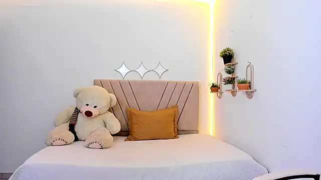 zara_cute webcam