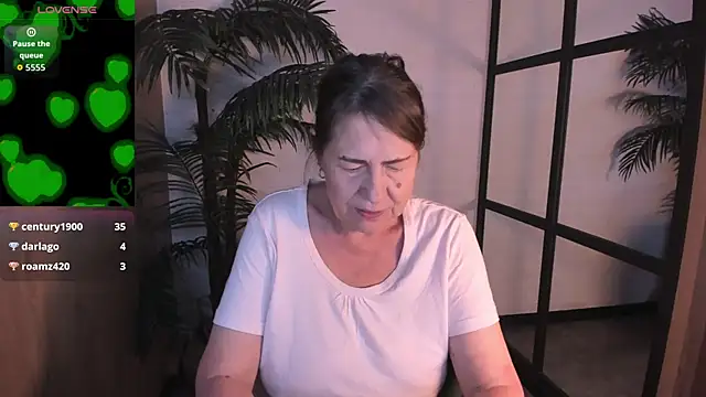 LindaPassionate webcam