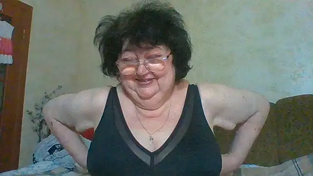 MilaSky5303 live cam on StripChat
