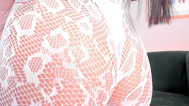 Tiffany_Low