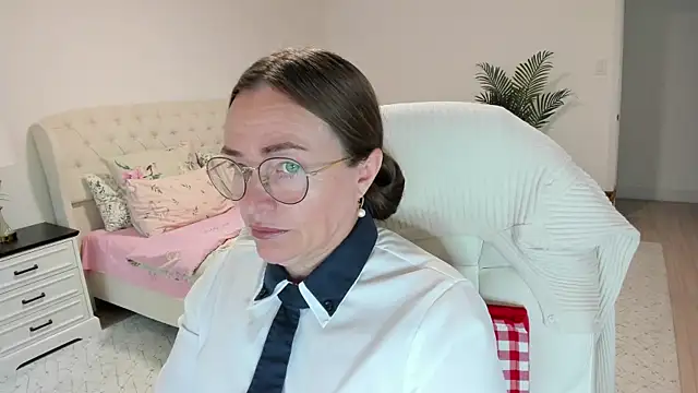 Vika73 webcam