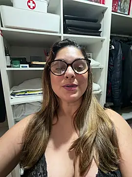 Mariiii_morena webcam