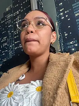 Sara-77 webcam