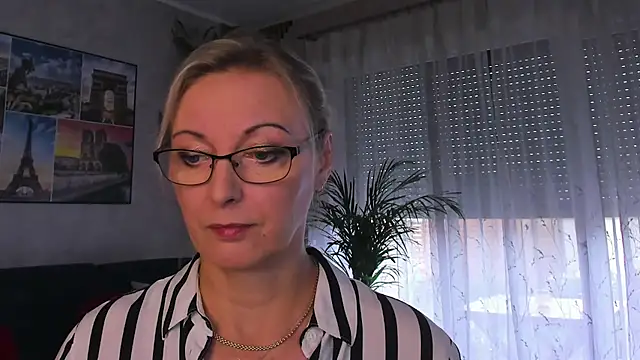 vanessa_chat webcam