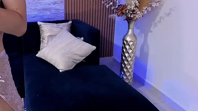 ANGIE-SMITH