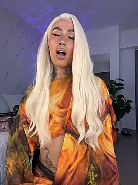 miss_tatiana_'s live cam