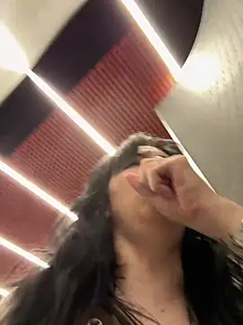 naughty_lucifer webcam