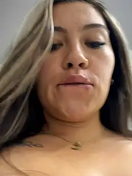 LIZ-06_ live cam on StripChat
