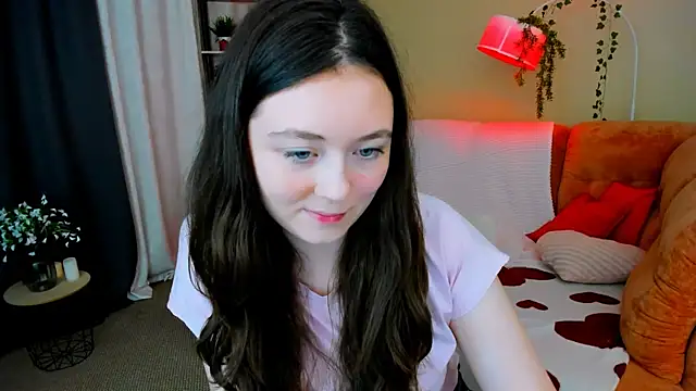 AlluringLookk webcam