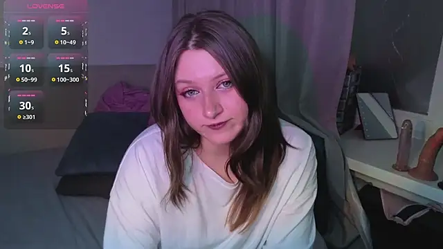 henta1sonya live cam on StripChat