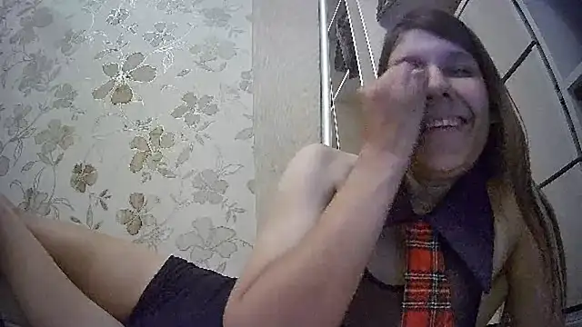 VeliaTwait webcam