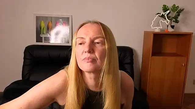 Bella_soulmate webcam