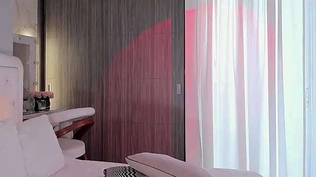 Anny_Honeey webcam