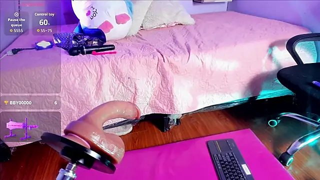 Saki_Akanne live cam on StripChat