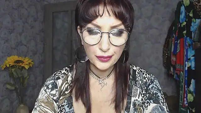 Aziza1 webcam
