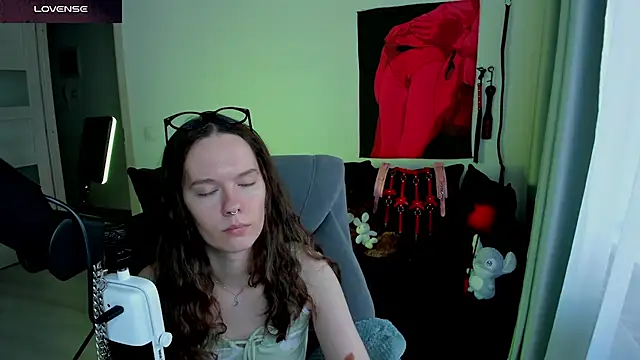 Vulgar_Tamer webcam