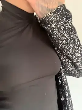 Modelo: alicetgirlbr