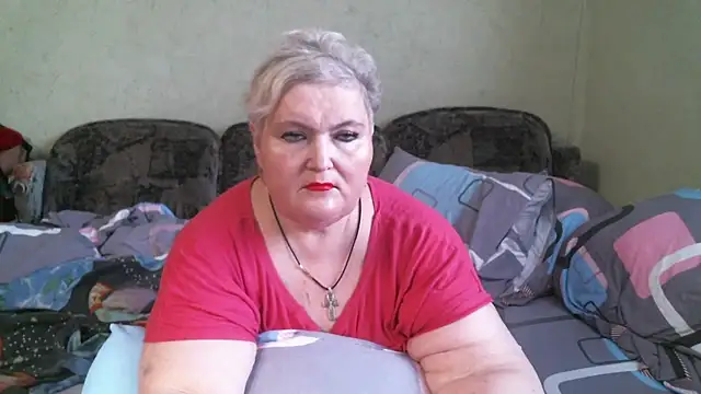 Lana555 live cam on StripChat