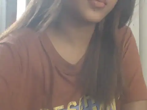 NancyRuvi webcam
