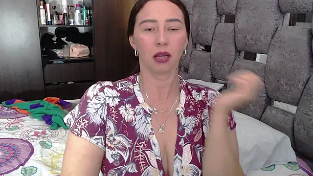 sara_hott_1 webcam