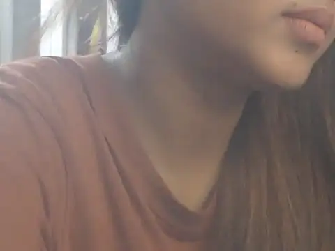 NancyRuvi webcam