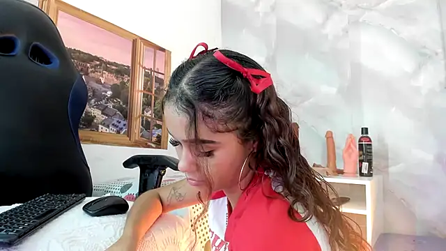 MarianaManzur