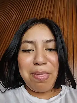 Amber_Herrera live cam on StripChat