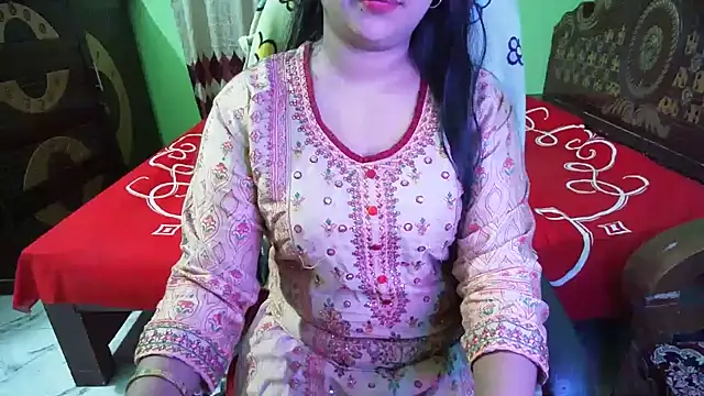 BengaliQueenStar webcam