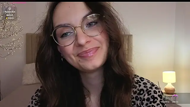 Real_cutie1 webcam