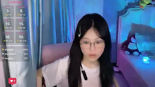 Luna-666 webcam