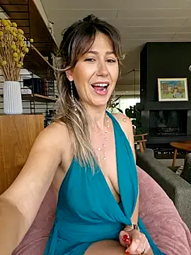 celynaross (F milf) - Show me you love for me