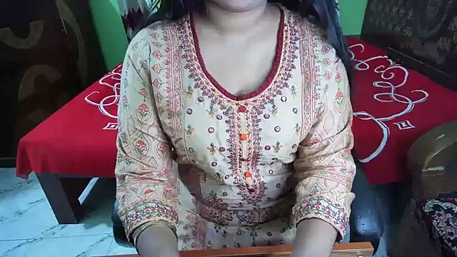 BengaliQueenStar