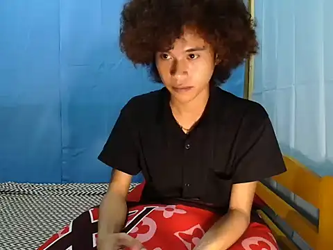 Curlsy24 webcam