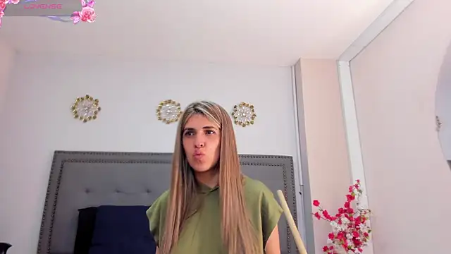 EvaaLovia1 webcam