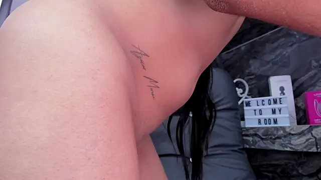miss__allison webcam