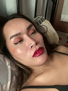 RomanticPearlTS webcam