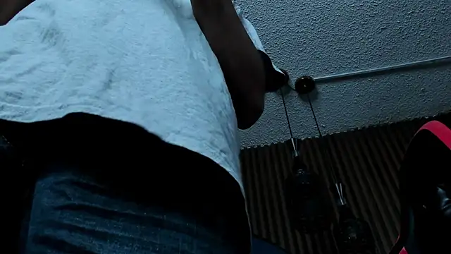 Boss_Domiinator webcam