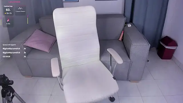 Nayla_Luxe webcam