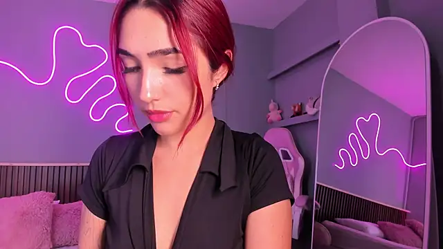 AriiCherry webcam