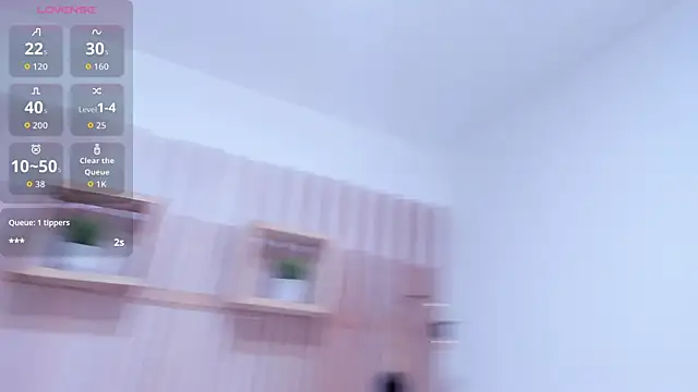 selena_holt webcam