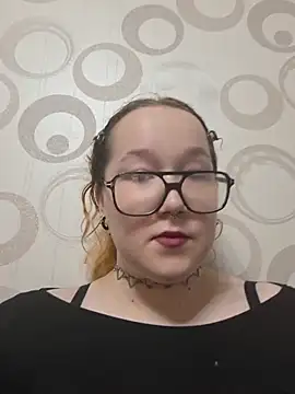 FionaDior webcam