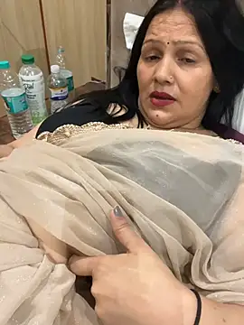 simmy14321 live cam on StripChat