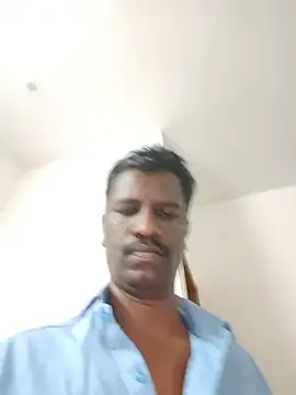 Paramkeerthi live cam on StripChat