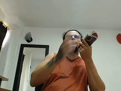 cloudsxxx webcam