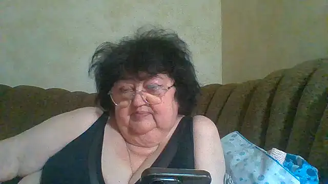 MilaSky5303 live cam on StripChat