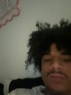 Mrlaythedickdown webcam