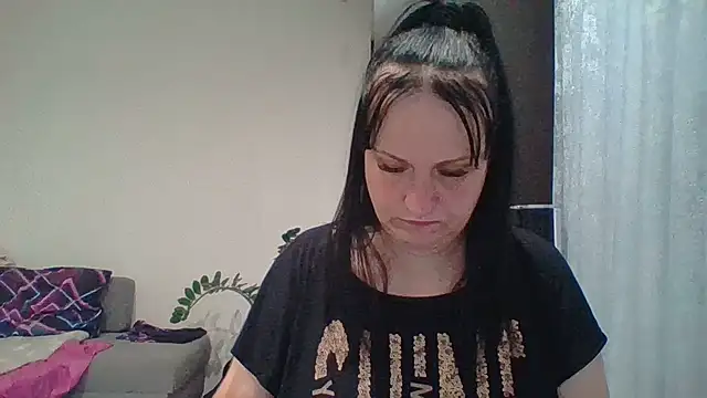 _squirty_cum_lady_ live cam on StripChat