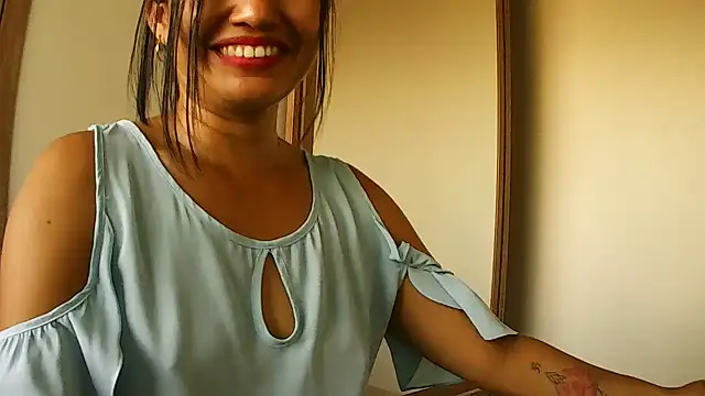 Gata-Fatall live cam on StripChat