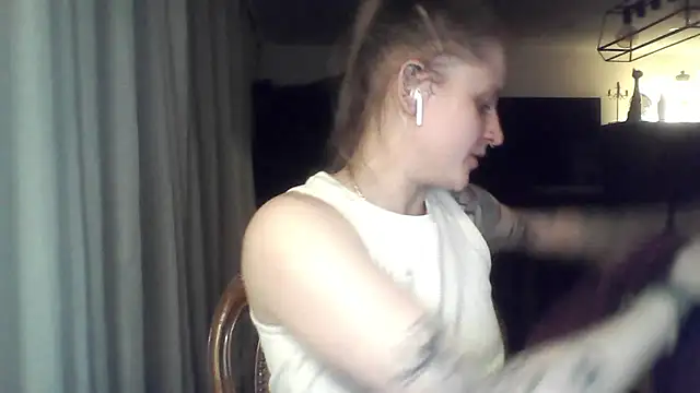 LeaWetGirl