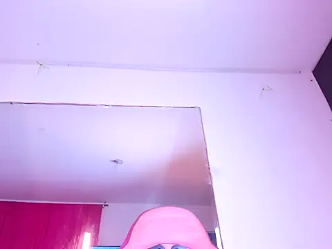 MistressOriana webcam